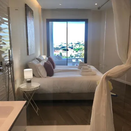 Luxury Juliano - The View