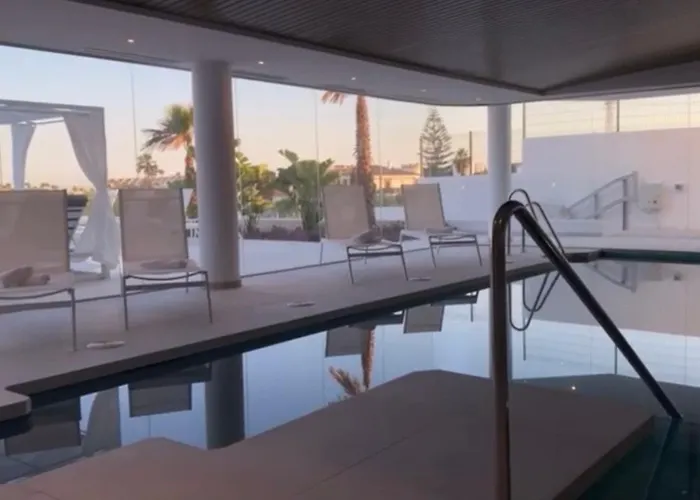 Luxury Juliano - The View