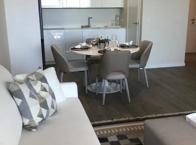 Luxury Juliano - The View